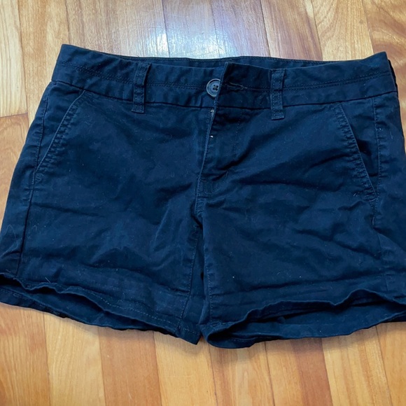 American Eagle khaki black midi shorts - Picture 1 of 4